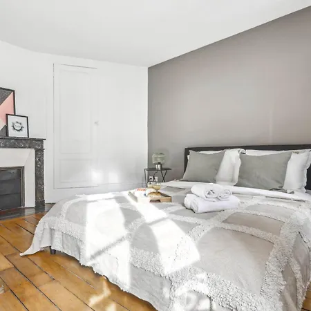 Apartman Bnbnova - 2br - Le Marais & Place De La Republique Párizs